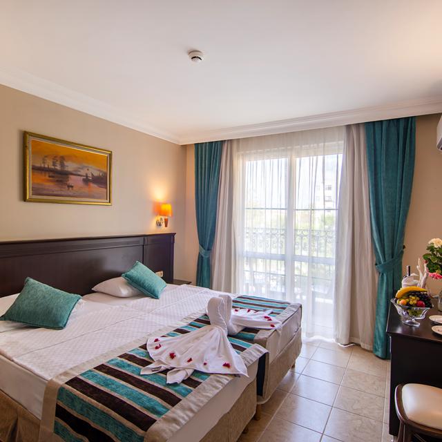 hotel-kleopatra-royal-palm