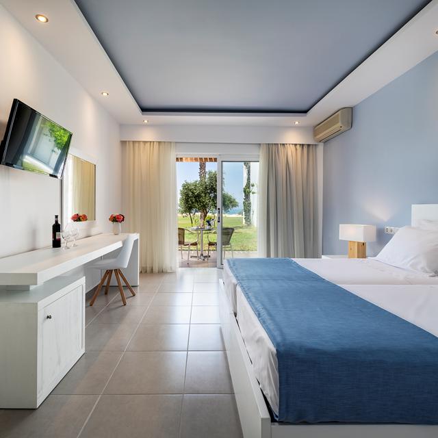 hotel-gaia-royal