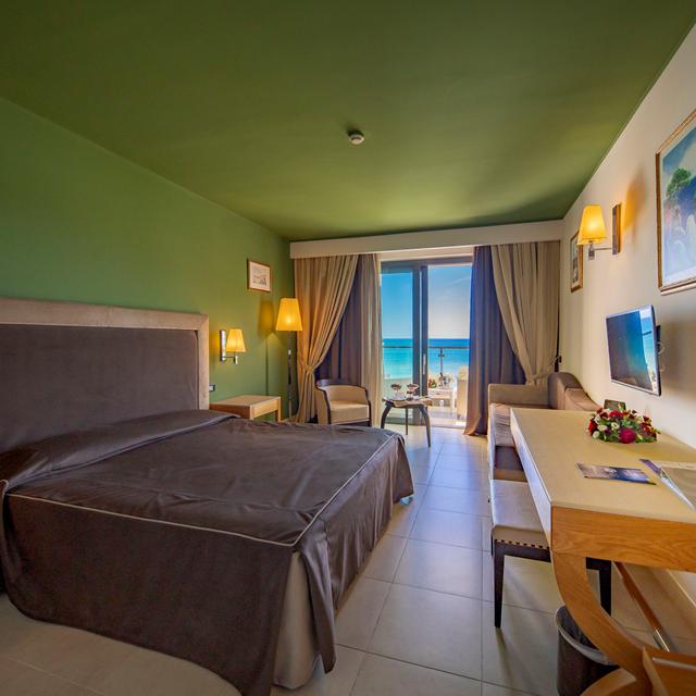 hotel-cefalu-sea-palace