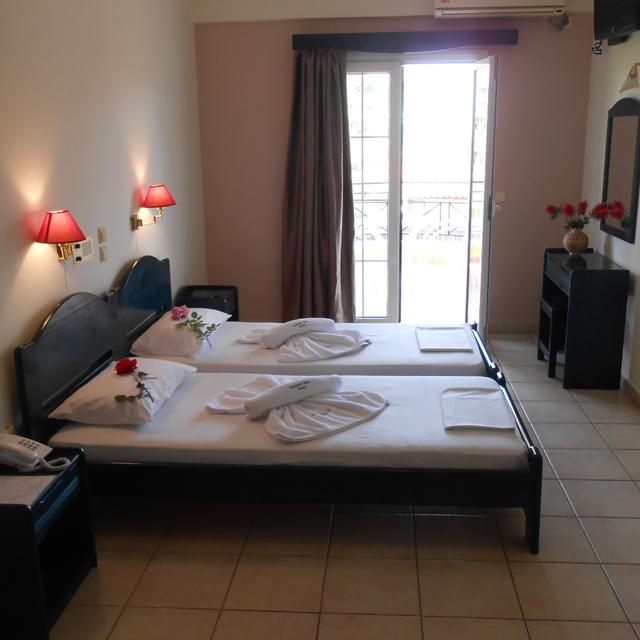 aparthotel-golden-star