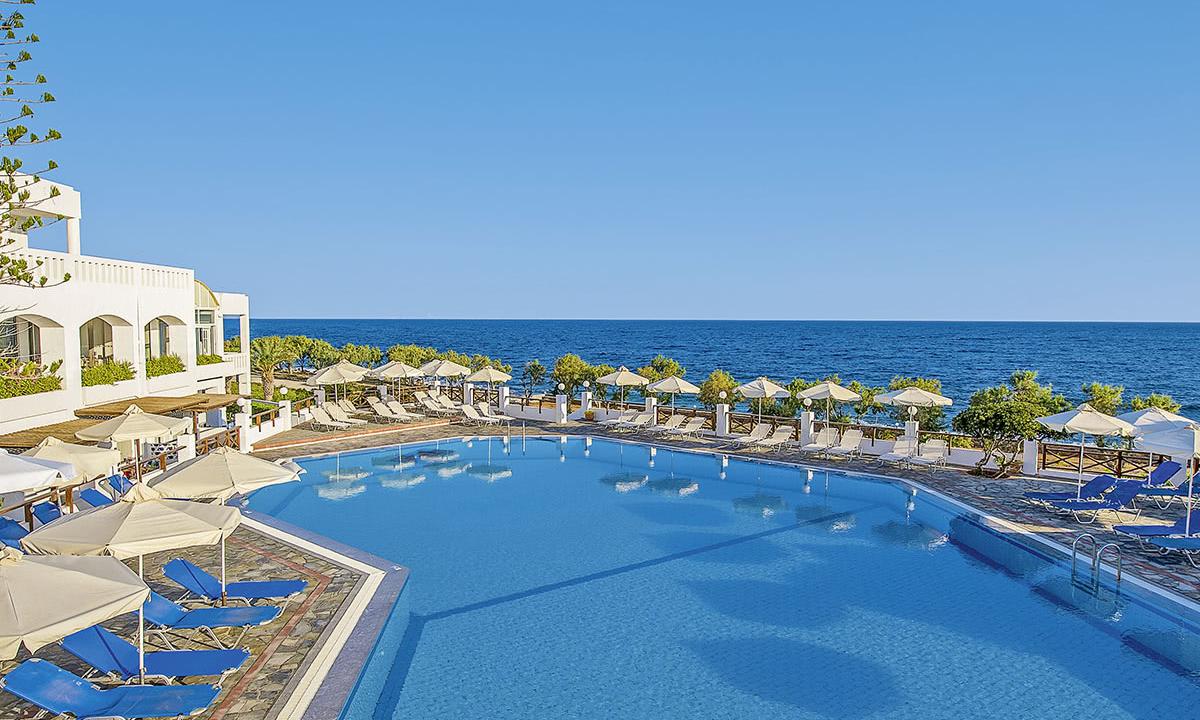 Hotel Maritimo Beach