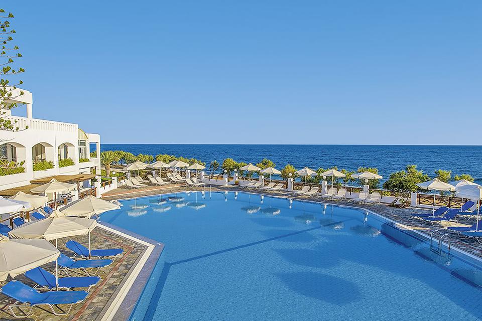 Hotel Maritimo Beach