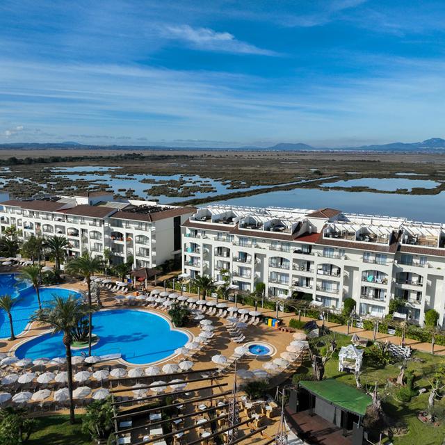 aparthotel-viva-blue-spa
