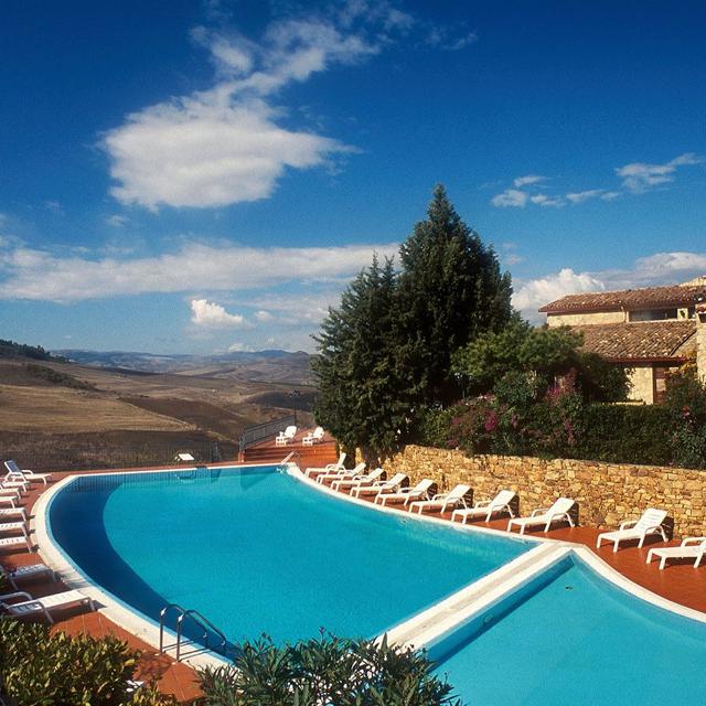 hotel-agriturismo-villa-dafne-inclusief-huurauto