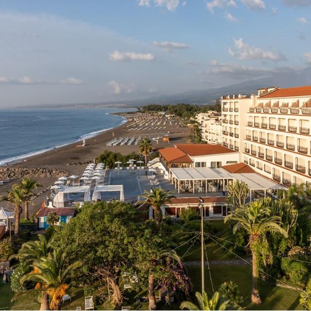 delta-hotels-by-marriott-giardini-naxos