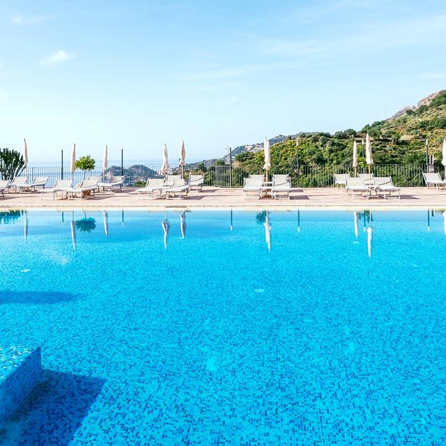 Antares Complex All inclusive