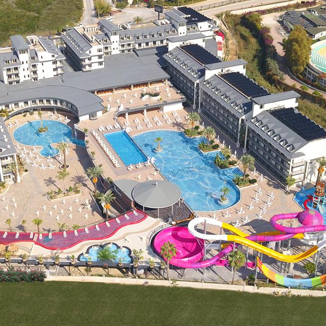 hotel-dream-world-palace