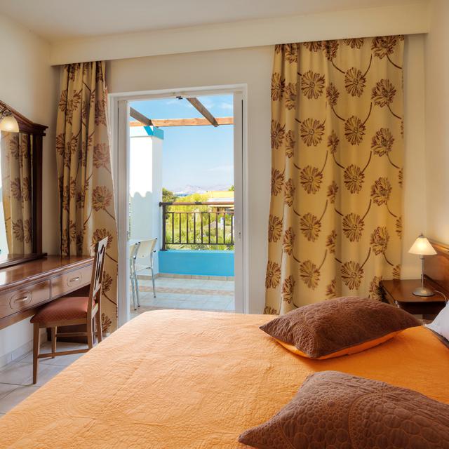 aparthotel-corali