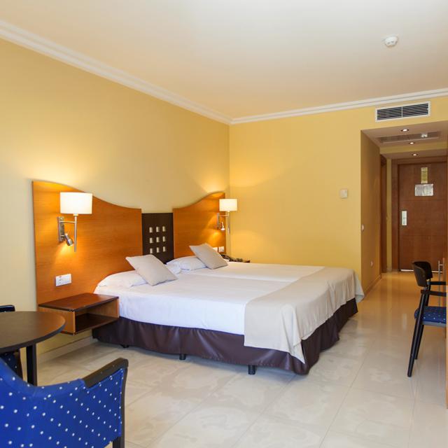 hotel-livvo-costa-taurito