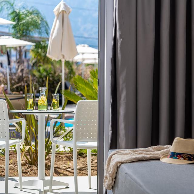oneiro-boutique-adults-only