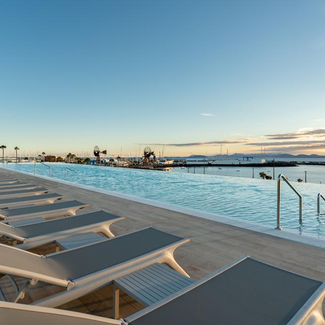 hotel-barcelo-playa-blanca-royal-level-adults-only