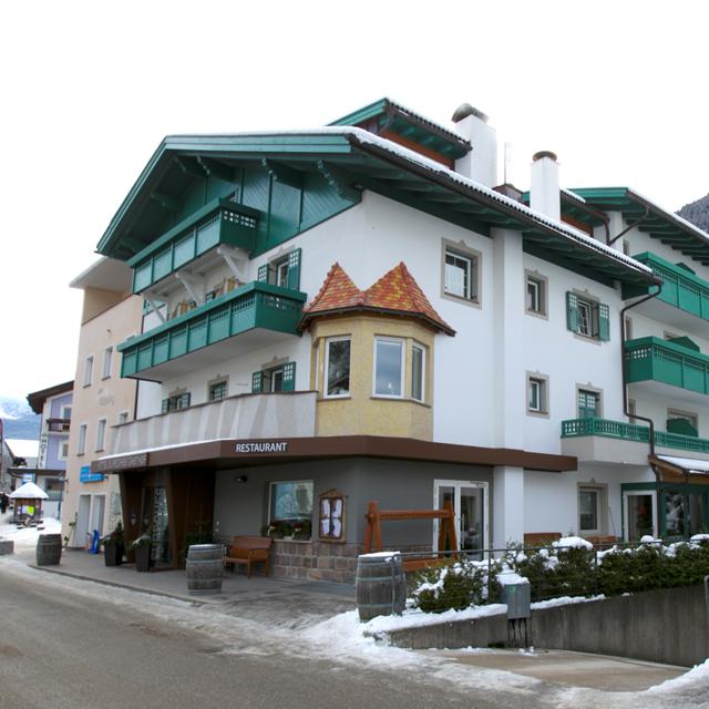 Hotel Sureghes Hotel Sureghes