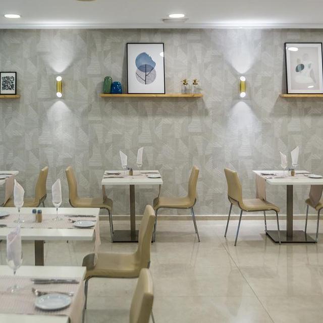 hotel-las-arenas-affiliated-by-melia