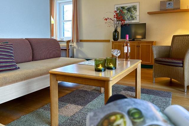 Wintersport 4* Winterberg € 421,- 【parkeerplaats, speeltuin, wifi, wellness, fitness, restaurant(s), sauna】