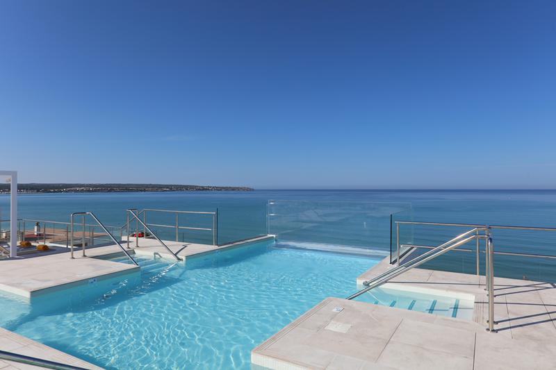 8 Dagen logies Iberostar Waves Bahia de Palma 