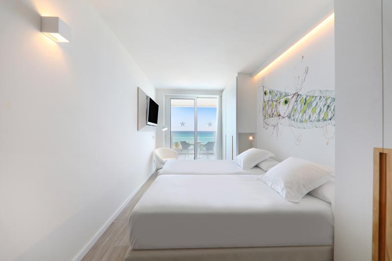 8 Dagen logies Iberostar Waves Bahia de Palma 
