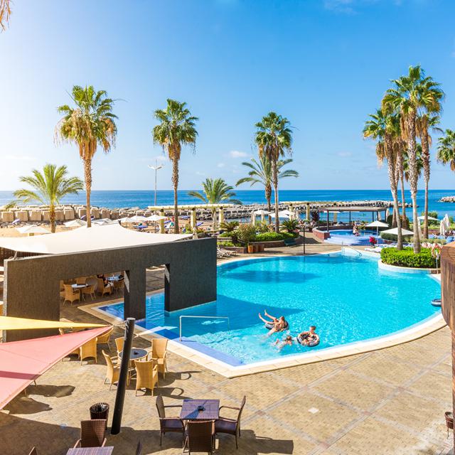Vakantie Hotel Calheta Beach in Calheta (Madeira, Portugal)