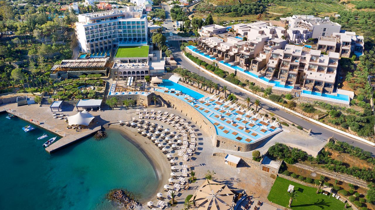 Zeus Eleva Mirabello Bay