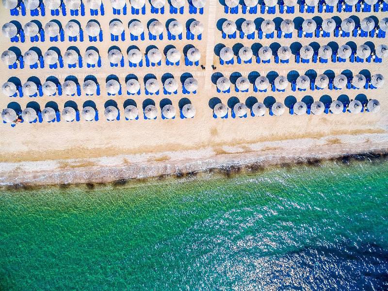 Kalives Foto: 2 van 4