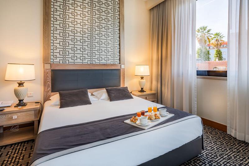 8 Dagen logies Hotel Mundial