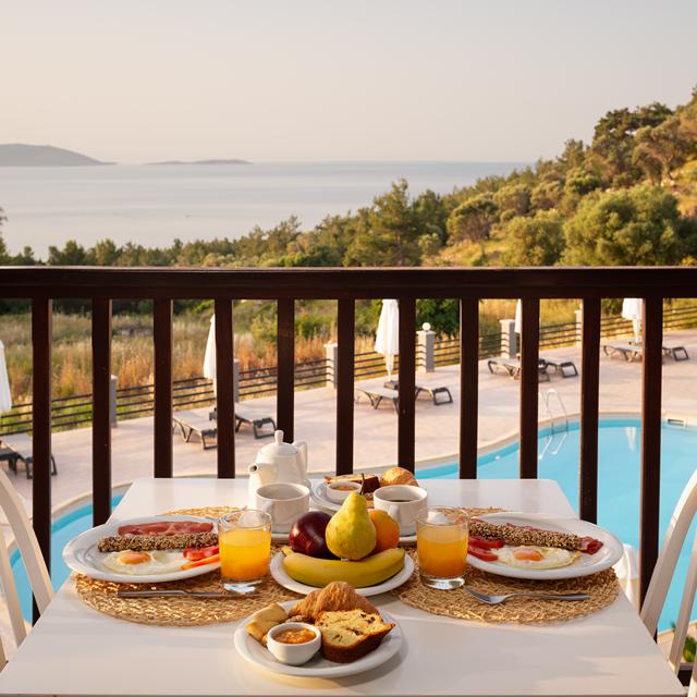 hotel-naftilos-boutique