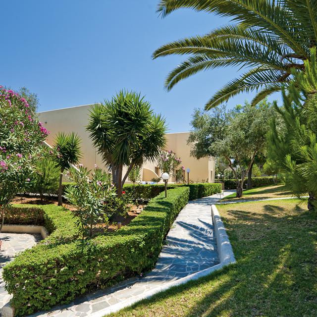 sirios-village
