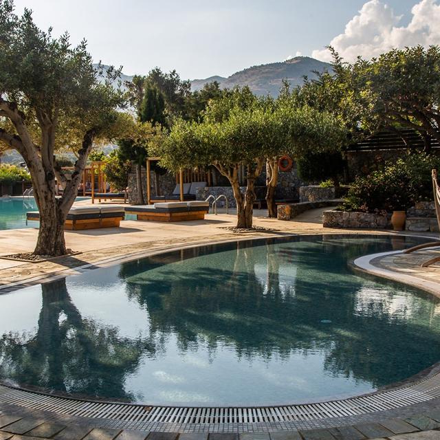 hotel-paralos-irini-mare