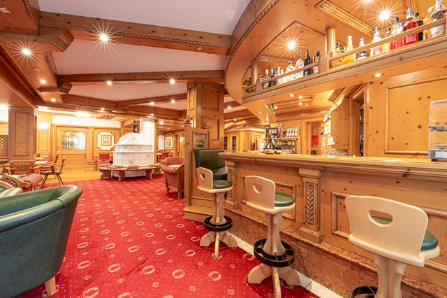 2-persoonskamer type A 4.5* Italië € 1009,- ▷ parkeerplaats, kluisje op kamer, wellness, restaurant(s), sauna, wifi
