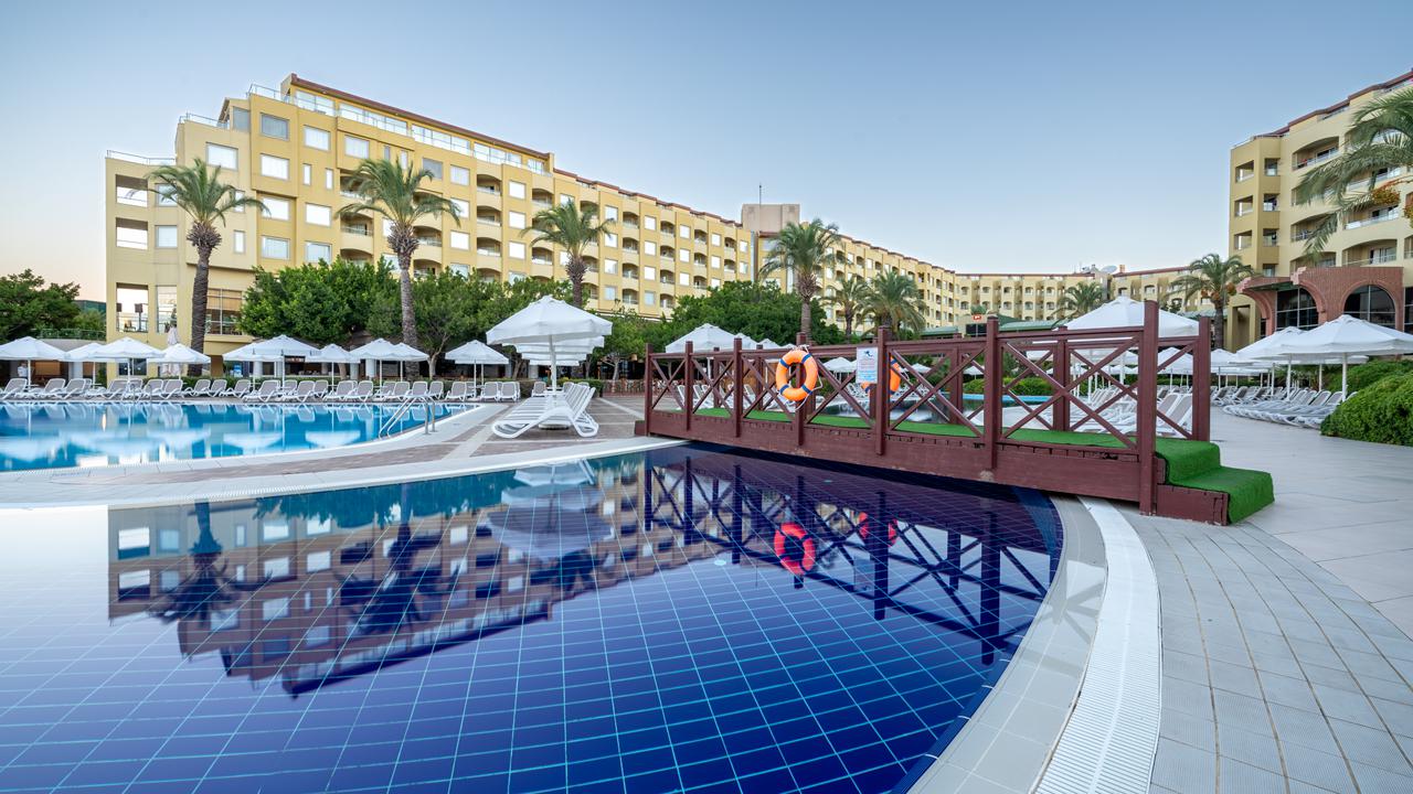 Hotel Selectum Family Resort Side