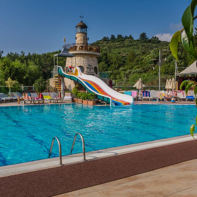 hotel-grand-cettia