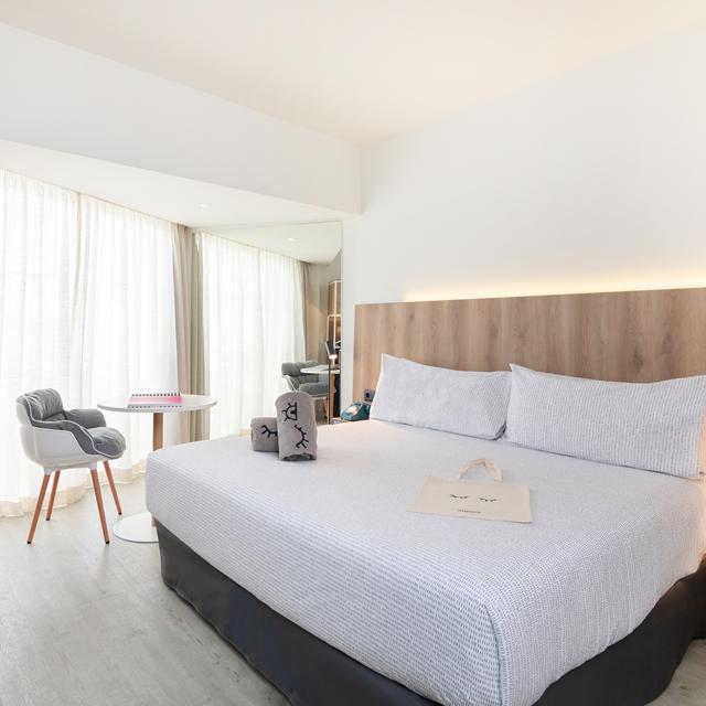 hotel-innside-ibiza-beach