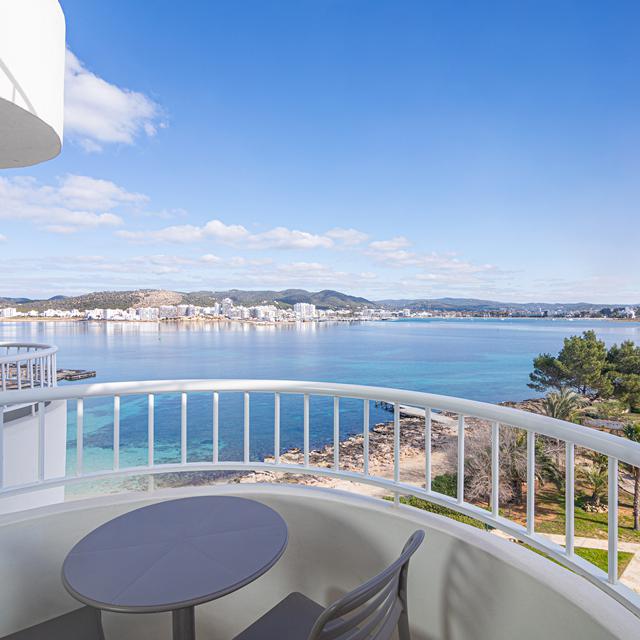 hotel-innside-ibiza-beach