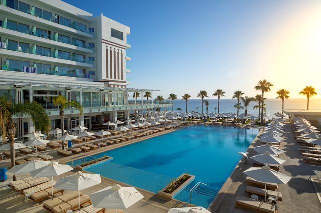 Last minute 4.5* Cyprus - Cyprus € 665,- ⁂ Tsokkos Constantinos The Great