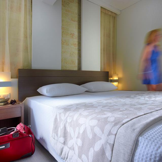 aparthotel-minos-village