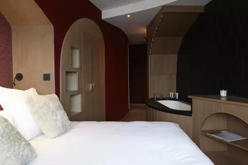 Skiën 4* Avoriaz - Les Portes du Soleil € 1455,- 【inclusief skipas】