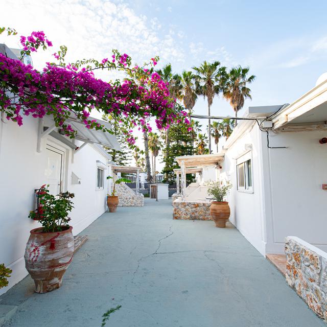 aparthotel-captain-pavlos