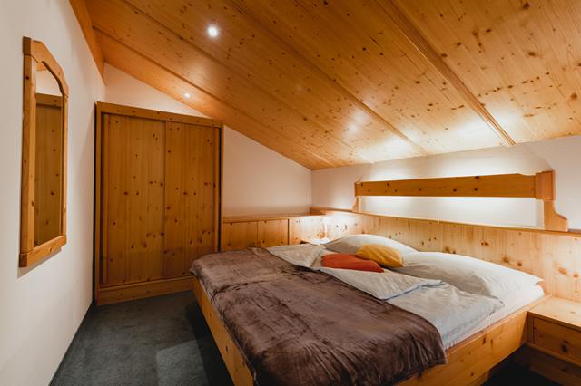 Skiën 3.5* Dienten € 940,- 【eigen vervoer】
