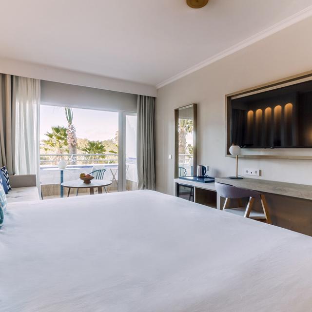 mett-hotel-beach-resort-marbella-estepona