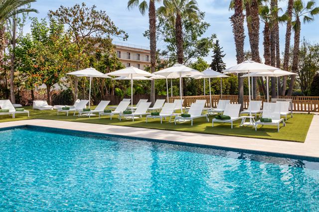 Zonvakantie 5* Costa Brava - Spanje € 421,- ▷ 8 dagen logies ontbijt