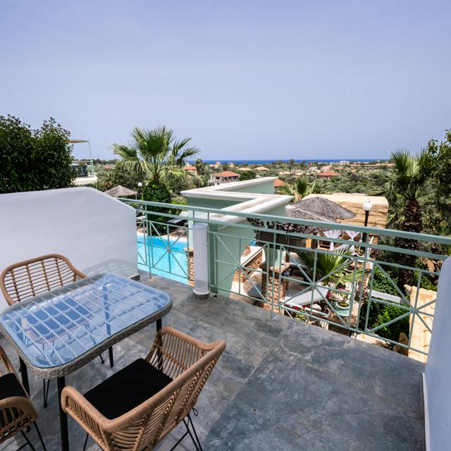 aparthotel-kastro-maistro