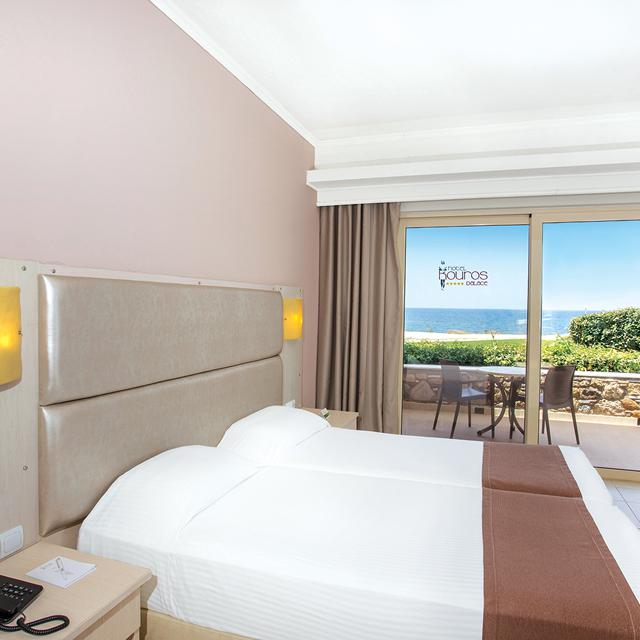 Hotel Kouros Palace