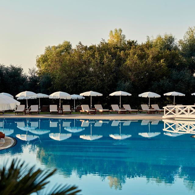 hotel-grecian-park