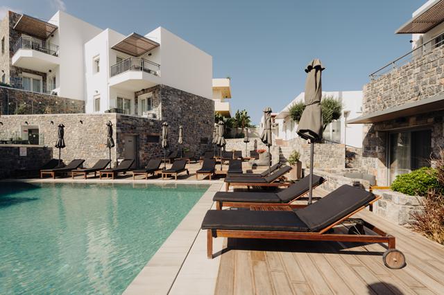 Vakantie 4* Agia Pelagia € 585,- 【vertrek 27 september 2025】