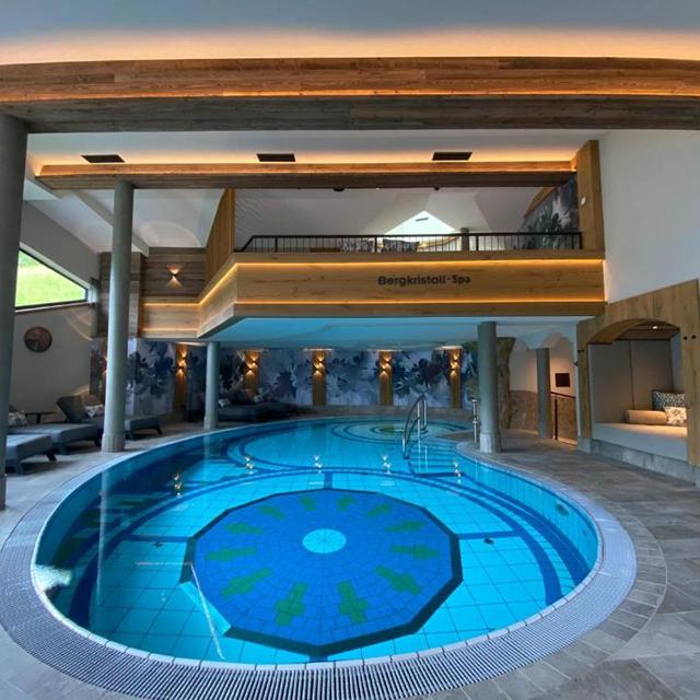 erlebnishotel-bergkristall