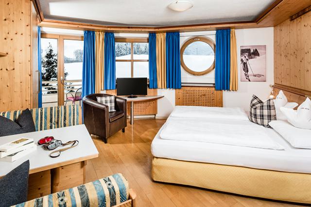 Skiën 4* Valdaora € 738,- ▷ skipas inbegrepen