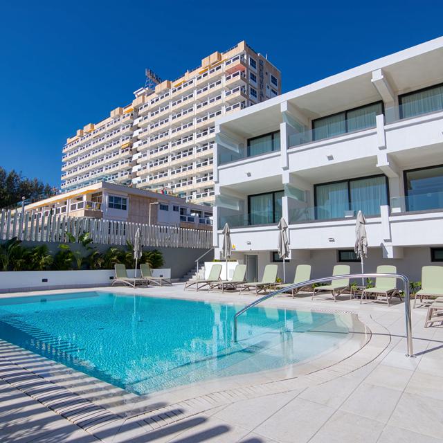 Relaxia Beverly Suites aanbieding