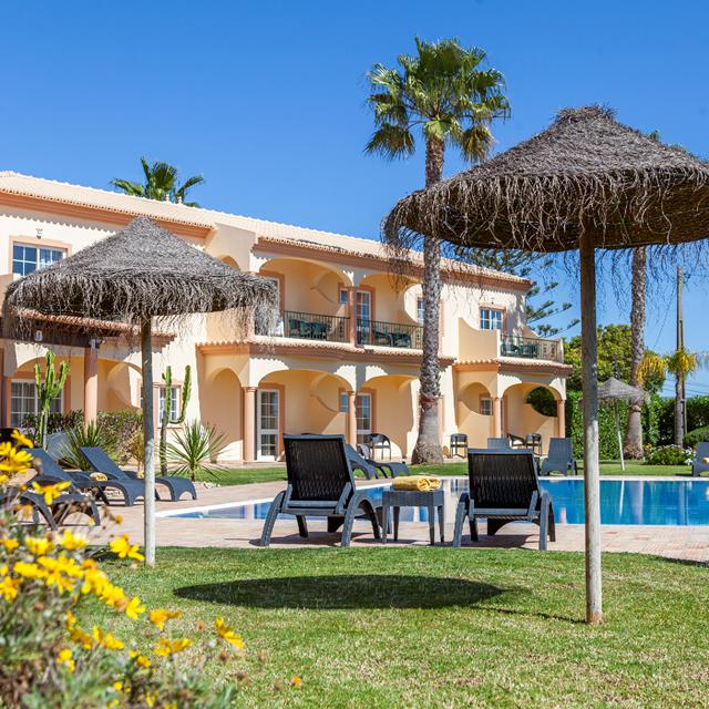 aparthotel-atalaia-sol-inclusief-autohuur