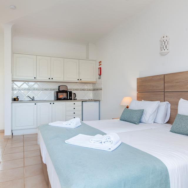 aparthotel-atalaia-sol-inclusief-autohuur