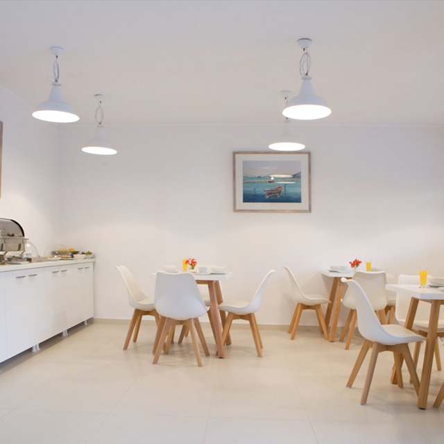 grand-theoni-hotel-suites-spa