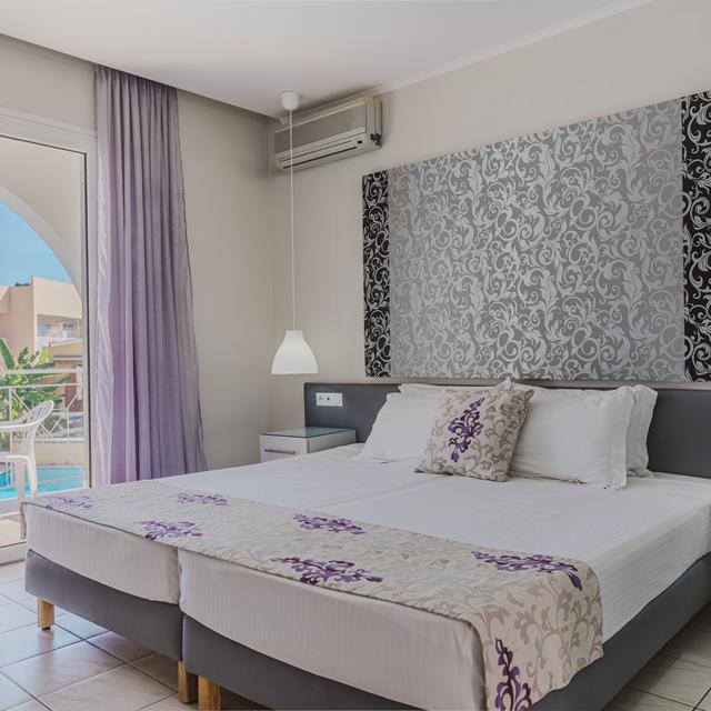 hotel-sun-rise-adults-only